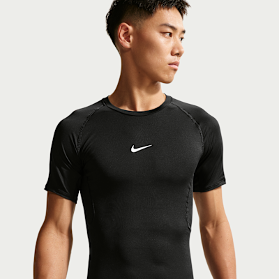 Reviews: Nike Pro Men's Dri-FIT Tight Short-Sleeve Fitness Top